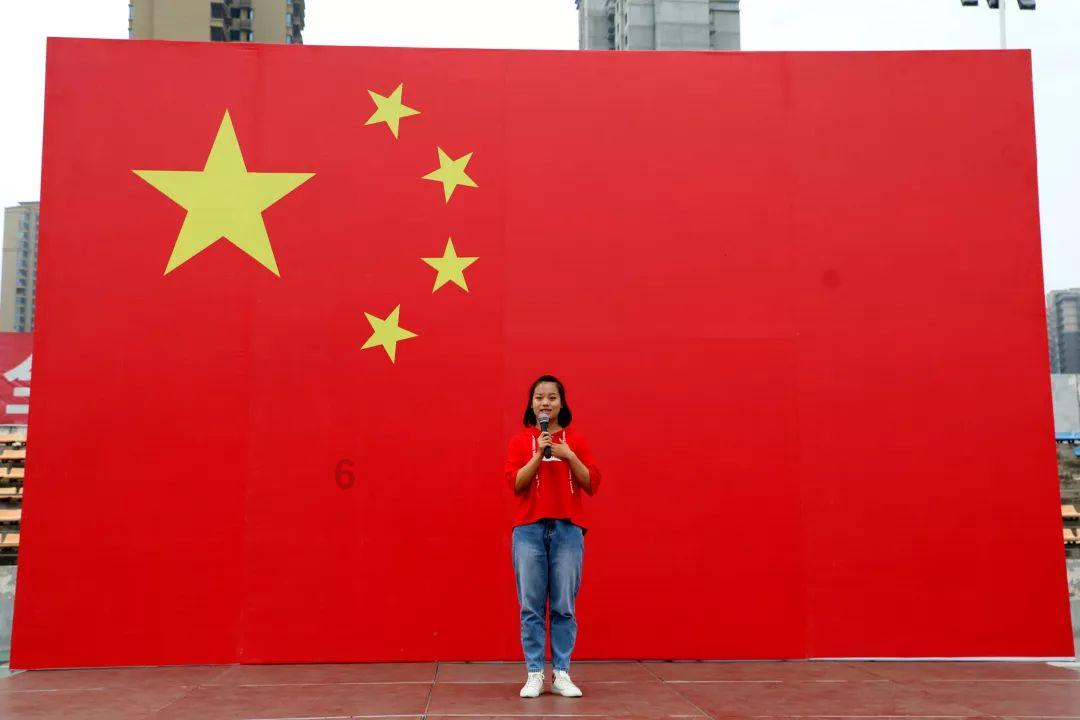 微信、支付宝对手来了，新的支付巨头诞生，已合作200家银行，你知道吗？
